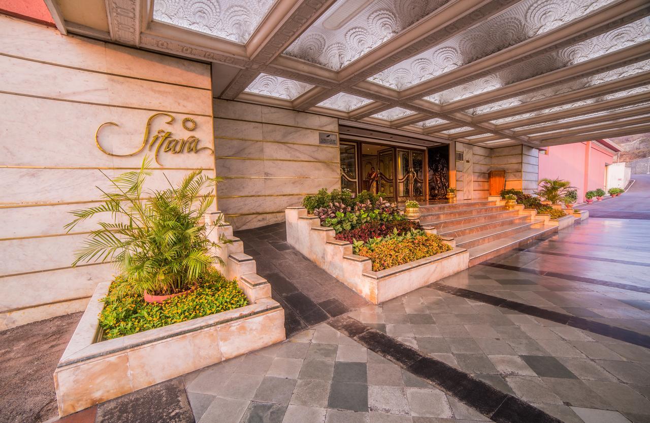 Ramoji Film City- Sitara Luxury Hotel Pedda Ambarpet Extérieur photo