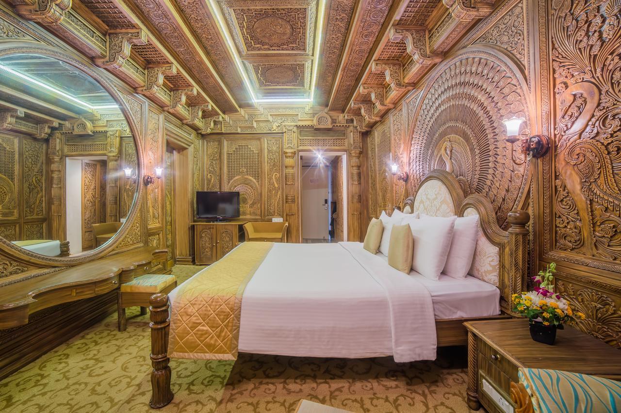 Ramoji Film City- Sitara Luxury Hotel Pedda Ambarpet Extérieur photo