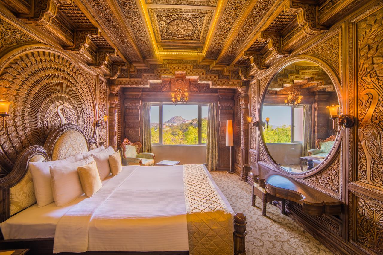 Ramoji Film City- Sitara Luxury Hotel Pedda Ambarpet Extérieur photo