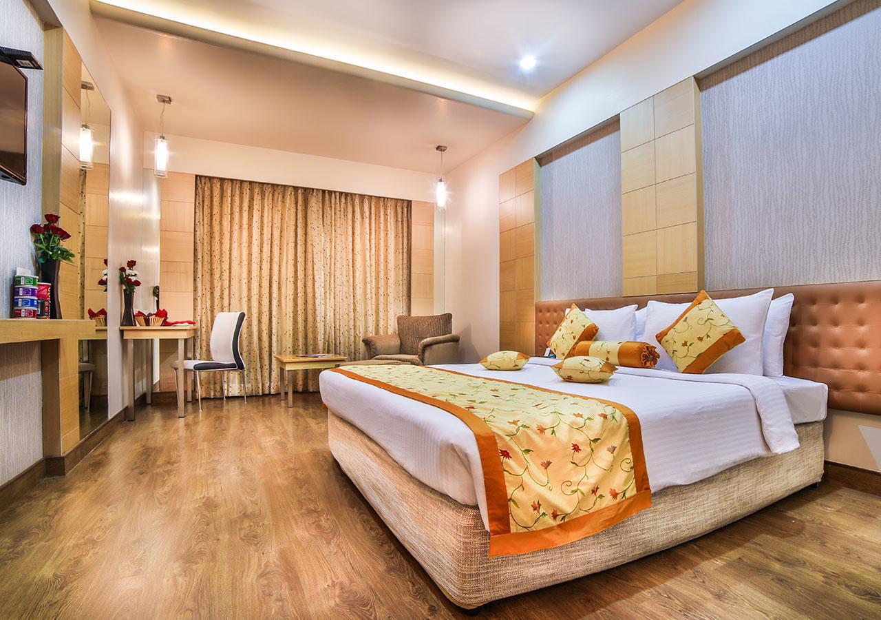 Ramoji Film City- Sitara Luxury Hotel Pedda Ambarpet Extérieur photo