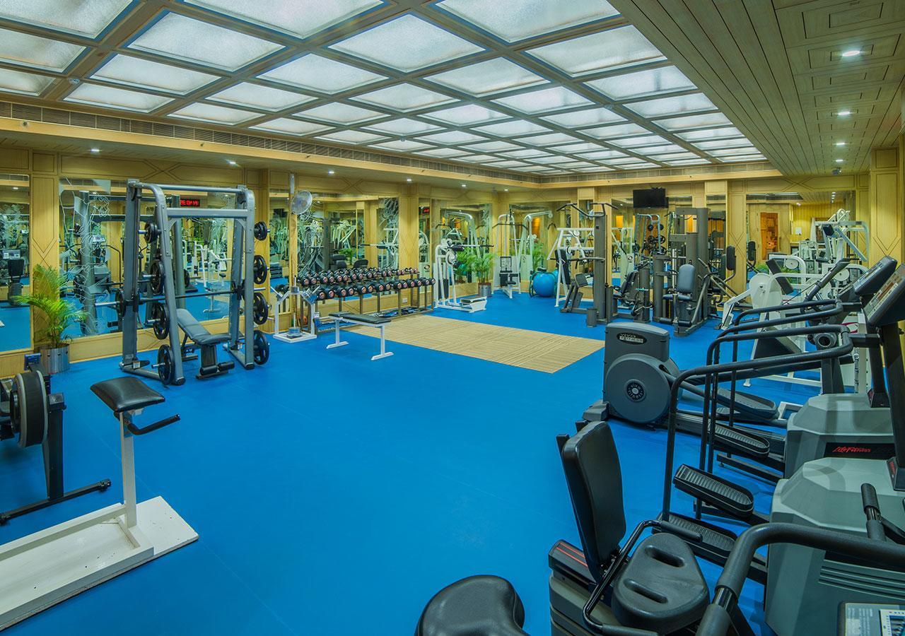 Ramoji Film City- Sitara Luxury Hotel Pedda Ambarpet Extérieur photo